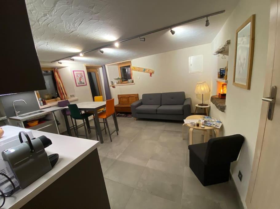 Dans Hameau, Pres Des Pistes Logement De Plein Pied Au Calme Taninges Exterior foto